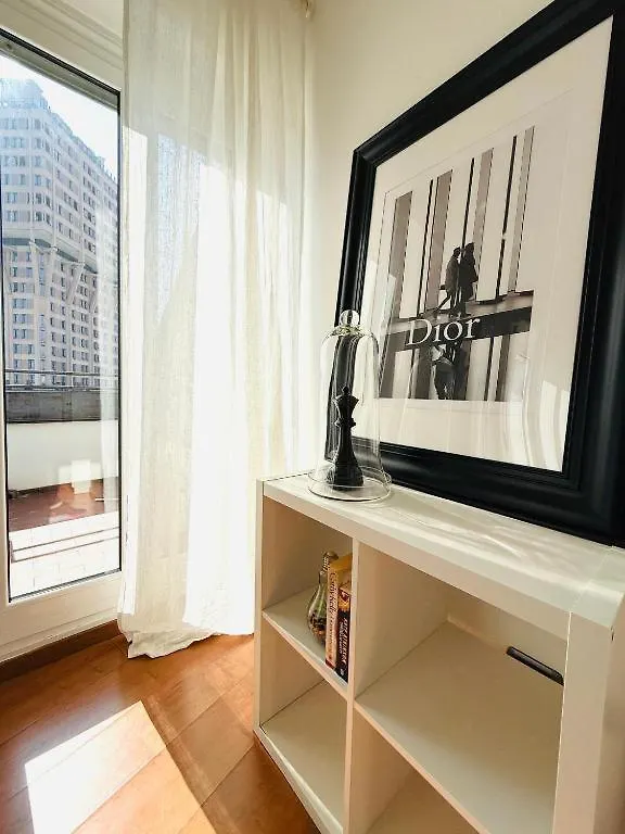 Comecasa 2 Bedrooms Apartment 450Mt From Duomo Milaan 0*,